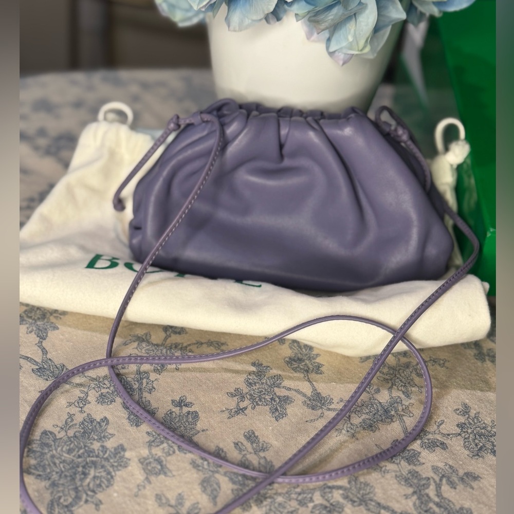 Purple Bottega Veneta intrecciato leather mini bag #luxuryhandbag